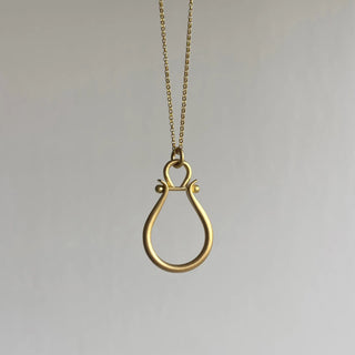 Lyre Pendant in Gold