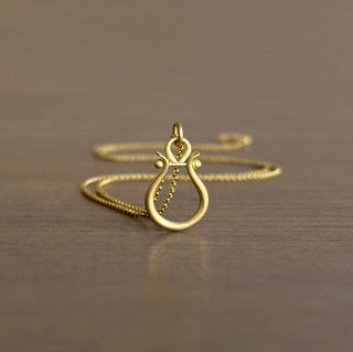 Small 18k Gold Lyre Pendant